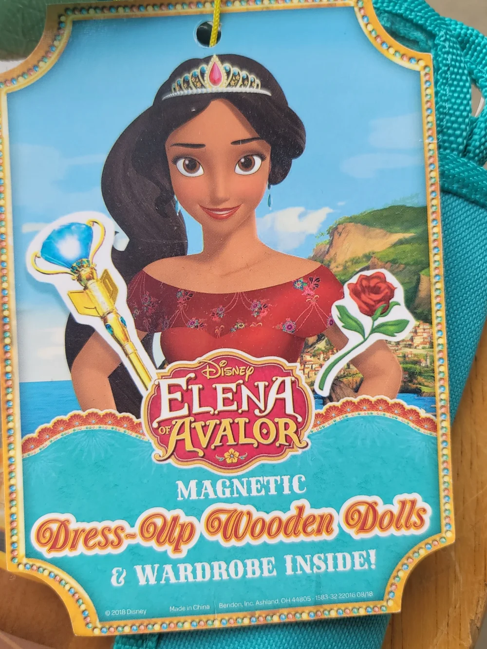 LN. Disney 2018 Elena of Avalor Magnetic Dress-Up Wooden Dolls with Carry Bag